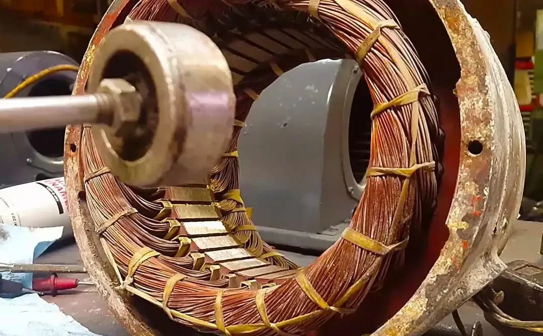 Inspection of winding machine for troubleshooting purposes by a technician