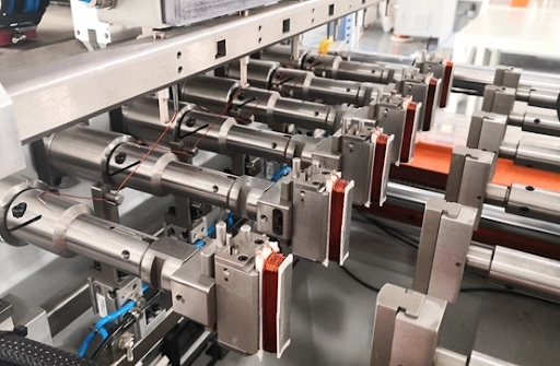 Zu den bei der Entwicklung von Spulenwicklungen zu berücksichtigenden Faktoren gehören Präzision und Effizienz