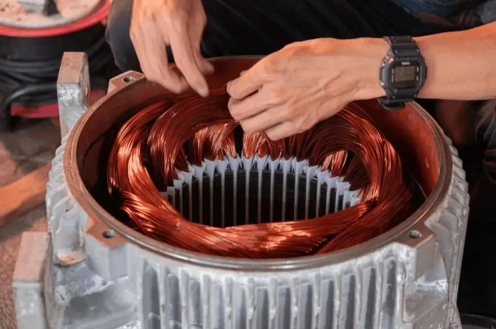 Zu berücksichtigende Merkmale bei der Auswahl einer Spulenwickelmaschine