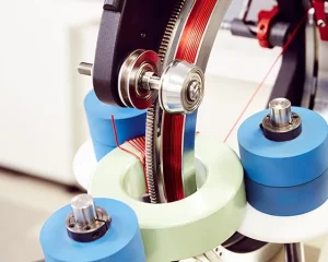 Starting the coil winding machine monitoring the process